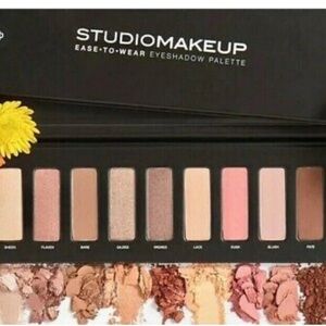Eyeshadow Palette - Versatile Nude Shades